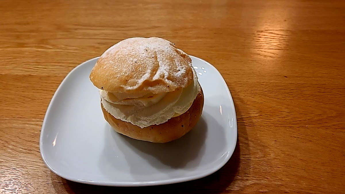 Mother Ida's Bakery - Photo 2