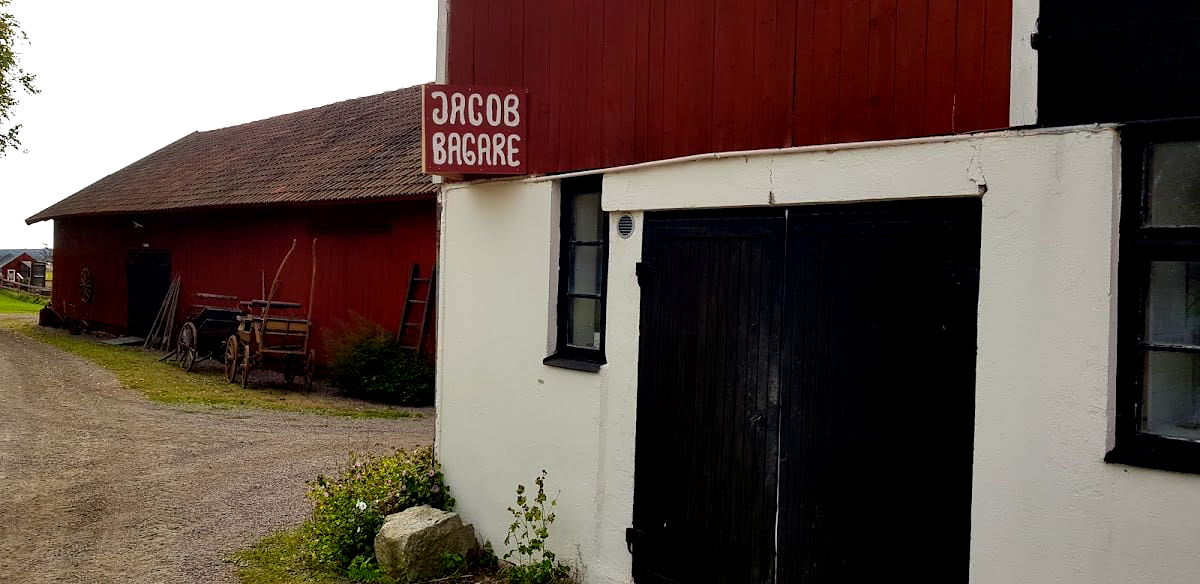 JacobBagare - Photo 1