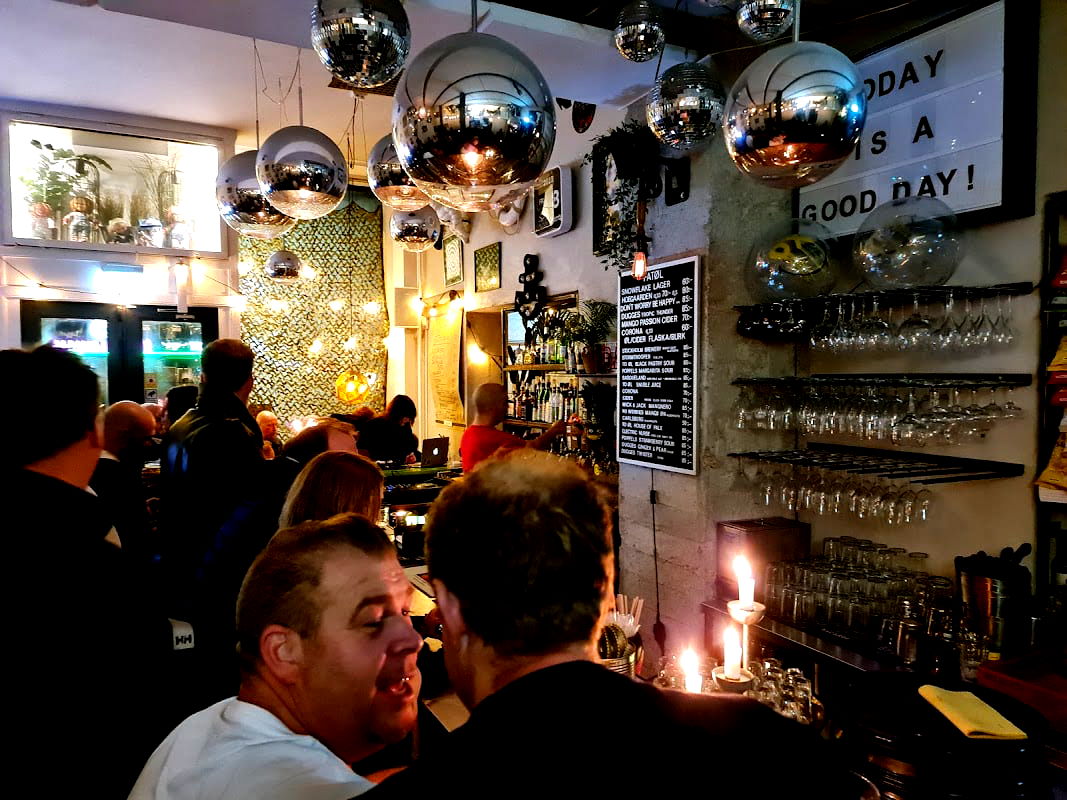 C'mon Pizza & Rock n Roll - Photo 4