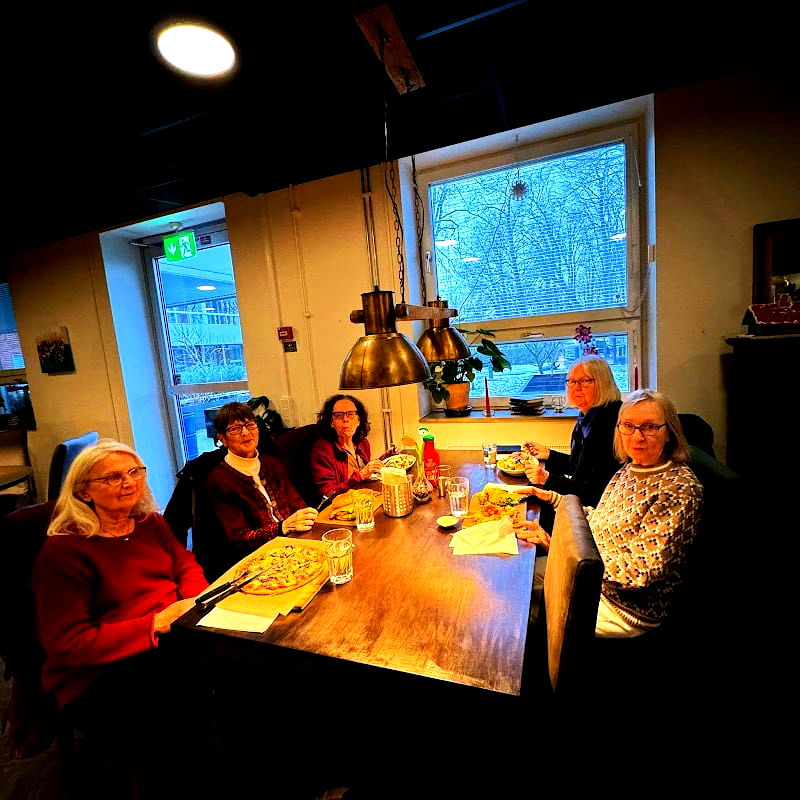 TastyBurger&Pizza - Photo 1